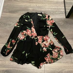 PepperMayo Plunge neck floral romper